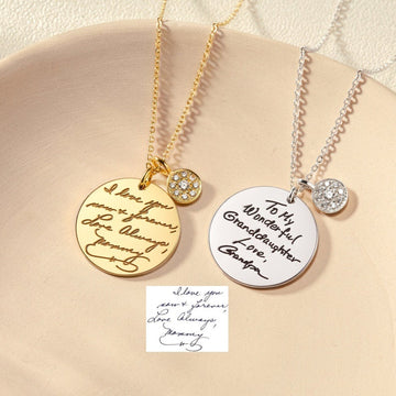 Disc handwriting necklace with charm