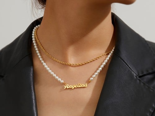 Custom Pearl Necklace With Name